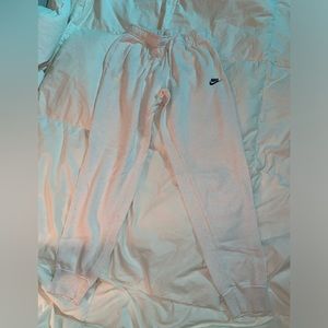 NIKE joggers
